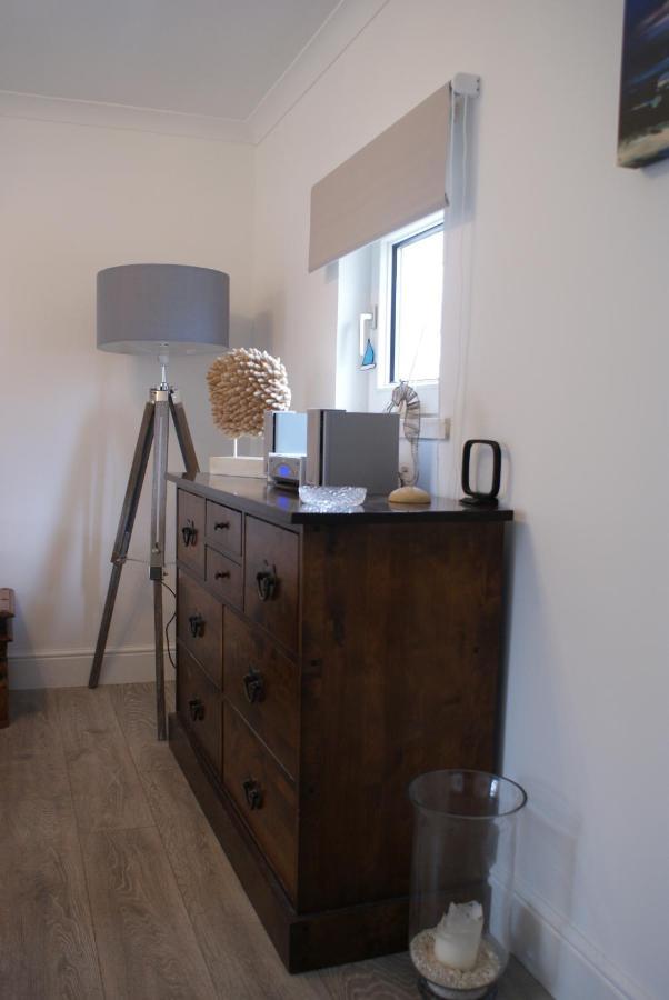 Lizzie'S Garden Cottage พอทรี ภายนอก รูปภาพ